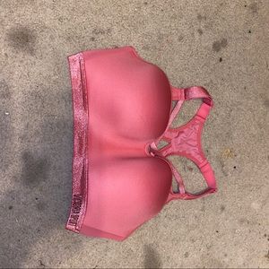 Victoria sport sports bra